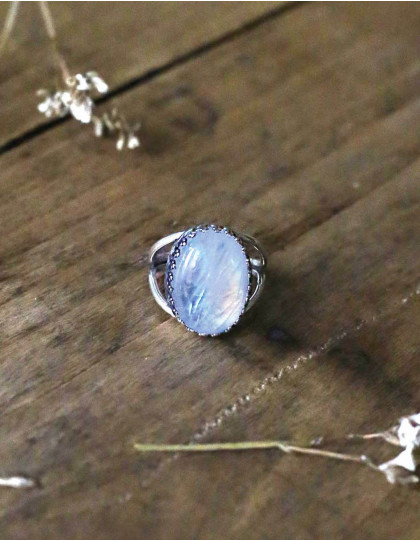 Grande Bague "Luna" Pierre de lune