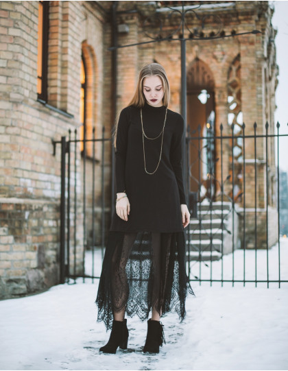 Jupe longue "Nadya" en dentelle noire SUR COMMANDE 