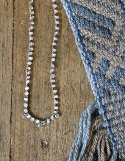 Collier "Sarina" en Pierre de Lune et Zirkonium