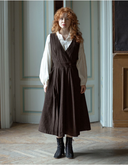 Robe-chasuble "Yana" en velours côtelé châtaigne