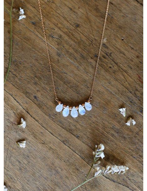 Collier "Indra" en or rose et pierres de lune