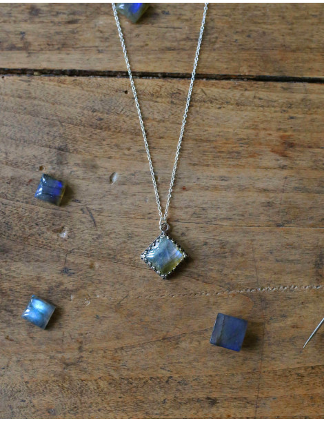 Collier "Kadri" en argent et Labradorite