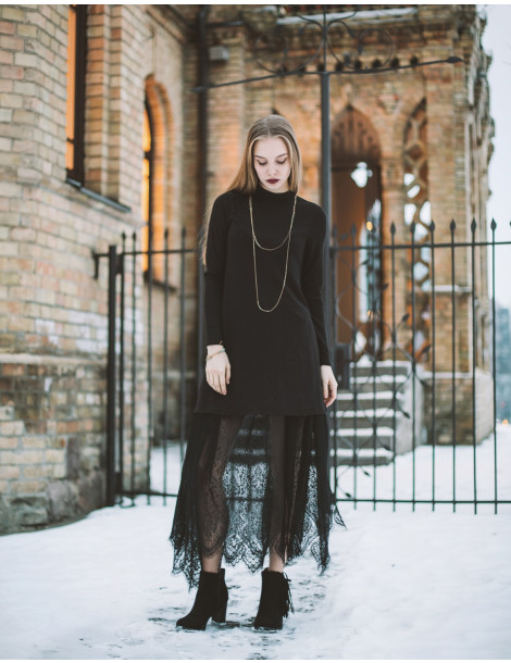 Jupe longue "Nadya" en dentelle noire SUR COMMANDE 