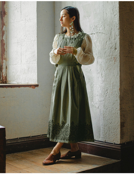 Chasuble "Oxana" en coton bio vert mousse