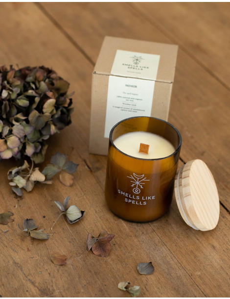 Bougie parfumée MIMIR by "Smells like Spells"