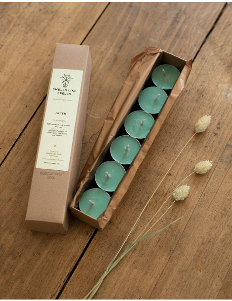 Bougies parfumées FREYR by "Smells like Spells"