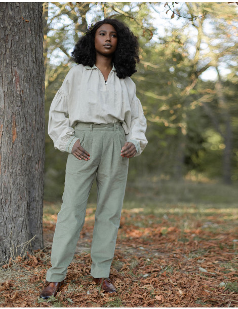 Pantalon "Yana" en velours côtelé vert menthe