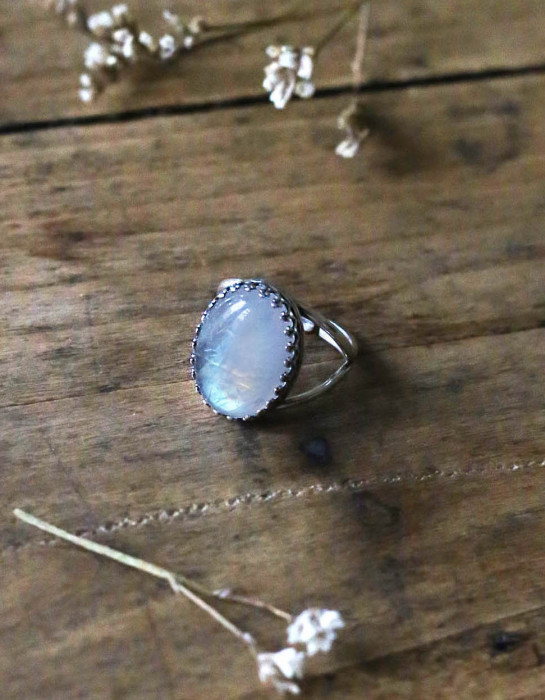 Grande Bague "Luna" Pierre de lune