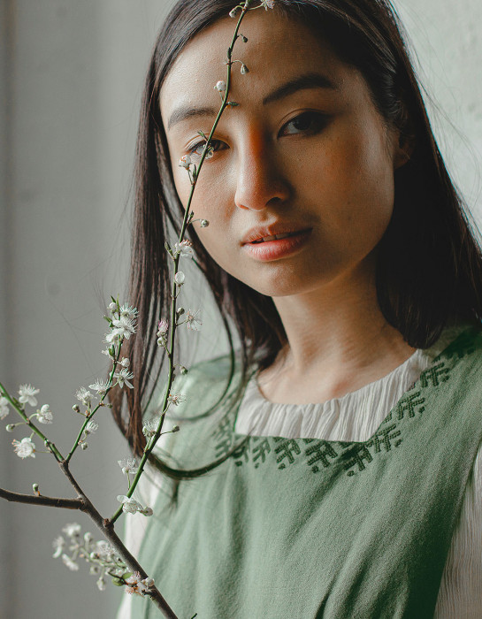 Chasuble "Oxana" en coton bio vert mousse