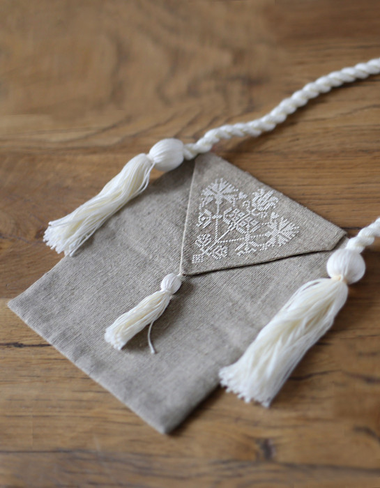 Pochette artisanale "Lina" à rabat