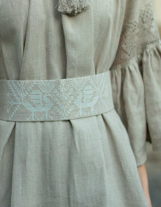 Ceinture "Valeska" en lin naturel brodé blanc