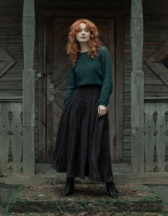 Jupe longue "Vineta" en lin noir