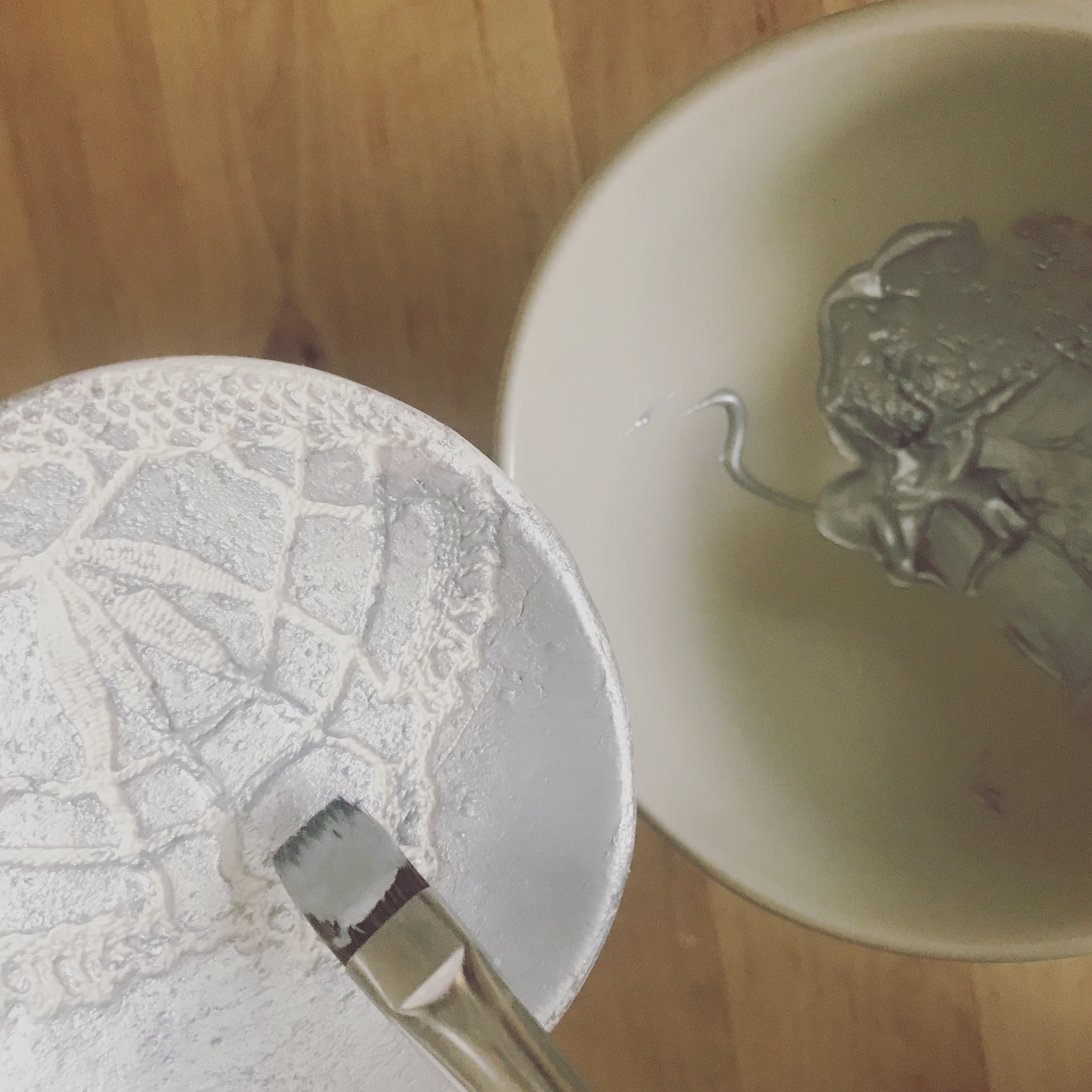 diy-porte-bijoux-dentelle