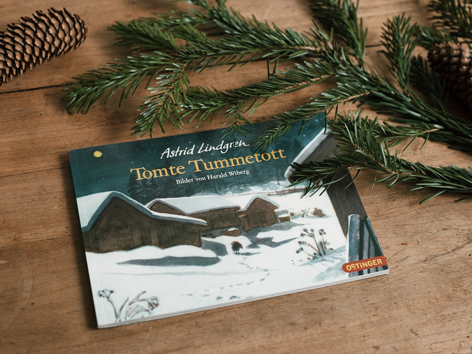 La visite de Tomte Tummetott